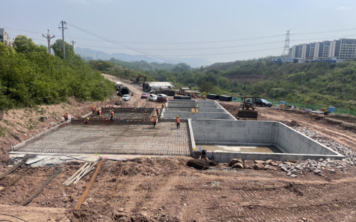重庆太裕承接巴南河道清淤工程